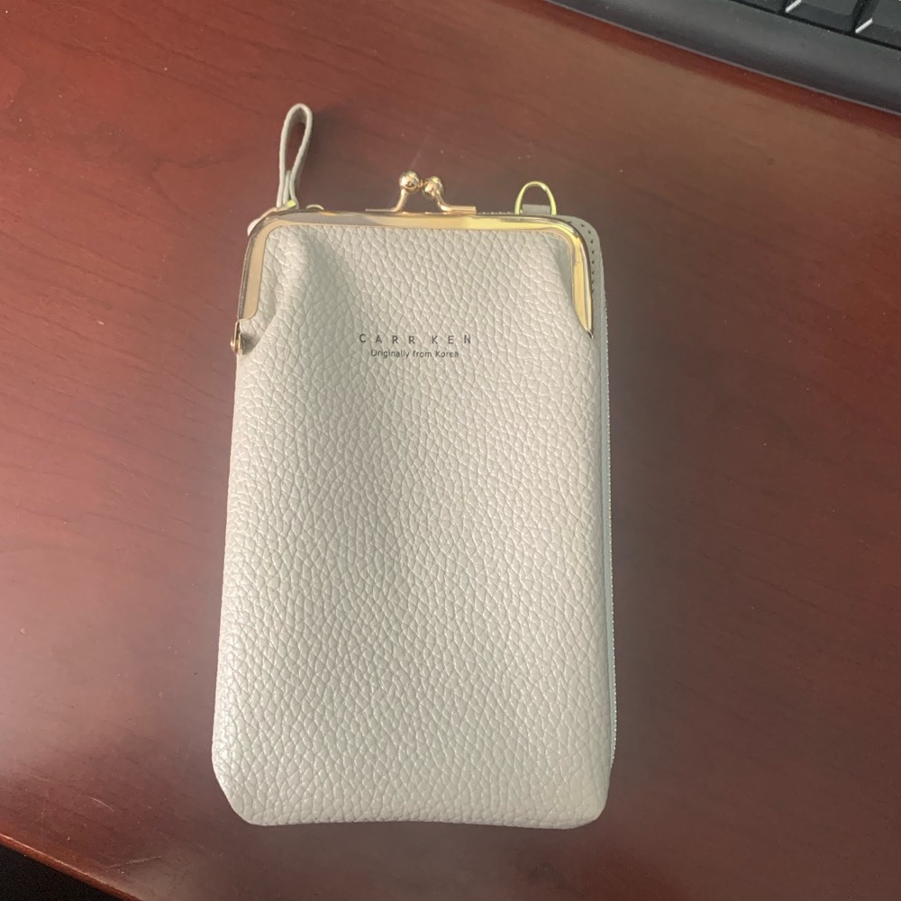 Kinouchi crossbody